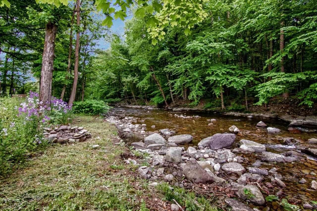 Cabin By The Creek With Private Creek Access Tannersville Eksteriør bilde